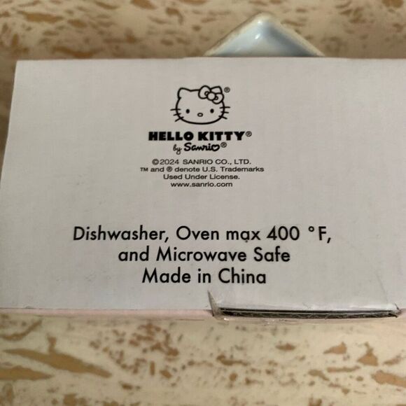 Hello kitty Valentines Day Ramekin - Picture 7 of 10